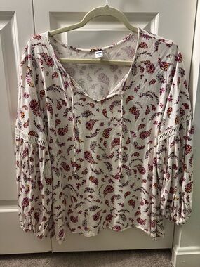 Old Navy Cream Floral Tie-Neck Peasant Blouse